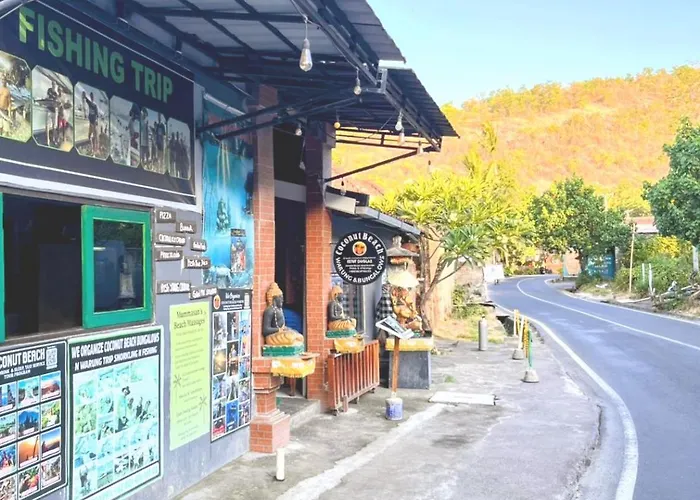 ゲストハウス Coconut & Warung 2*