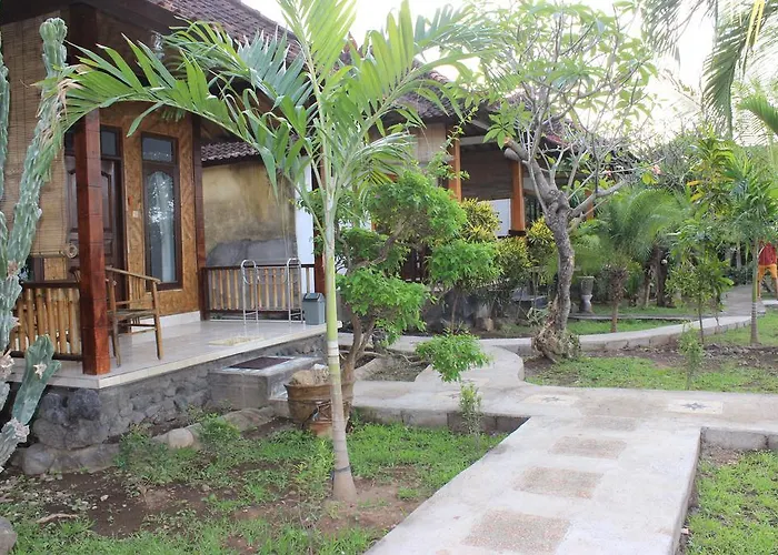 Coconut & Warung 2*
