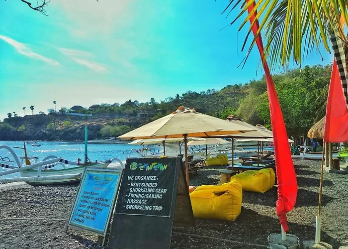 ゲストハウス Coconut & Warung